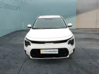 Gebraucht Kia e-Niro Inspiration 150 kW (204 PS) 2024 Weiß SUV