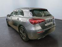 Gebraucht Mercedes A200 Progressive 163 PS (119 kW) 2024 Grau Limousine