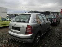 Gebraucht Skoda Fabia Exact 54 PS (39 kW) 2003 Silber Kleinwagen