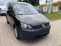 Gebraucht VW Caddy Trendline 86 PS (63 kW) 2012 Black berry metallic Van / Kleinbus