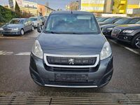 Gebraucht Peugeot Partner Active 110 PS (80 kW) 2016 Lack grau shark/metallic Van / Kleinbus