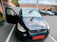Second-hand Ford S-MAX S 140 CP (102 kW) 2014 Negru Monovolum