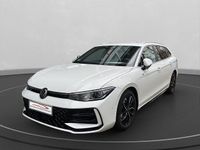 Gebraucht VW Passat R-line 193 PS (141 kW) 2025 Weiß Limousine