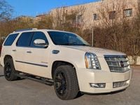 Gebraucht Cadillac Escalade 409 PS (300 kW) 2015 Weiß SUV