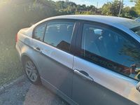 Gebraucht BMW 320 150 PS (110 kW) 2007 Silber Limousine