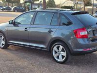 Gebraucht Skoda Rapid Drive 90 PS (66 kW) 2017 Grau Kleinwagen