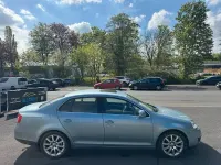 Gebraucht VW Jetta Comfortline 150 PS (110 kW) 2005 Arctic blue silver metallic Limousine