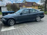 Gebraucht BMW 316 102 PS (75 kW) 1997 Grau Limousine