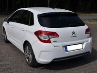 Używany Citroën C4 Exclusive 114 KM (83 kW) 2014 Biały Sedan/Limuzyna