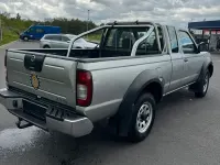 Gebraucht Nissan Navara 130 PS (95 kW) 2004 Silber Pickup