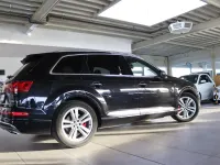 Gebraucht Audi SQ7 435 PS (319 kW) 2017 Orcaschwarz metallic SUV