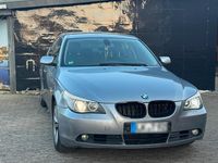 Gebraucht BMW 525 177 PS (130 kW) 2004 Silber Limousine