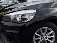 Gebraucht BMW 218 Advantage 136 PS (100 kW) 2017 Schwarz Kombi