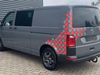 Gebraucht VW Transporter 179 PS (131 kW) 2015 Grau Van