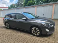 Gebraucht Ford Focus 120 PS (88 kW) 2018 Grau Kombi