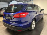Gebraucht Ford Focus Business Edition 125 PS (91 kW) 2015 Blau Kombi