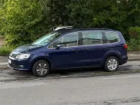 Gebraucht VW Sharan Comfortline 150 PS (110 kW) 2021 Blau Van / Kleinbus