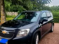 Gebraucht Chevrolet Orlando 140 PS (102 kW) 2013 Schwarz Van / Kleinbus