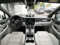 Gebraucht Porsche Macan 265 PS (194 kW) 2023 Kreide SUV