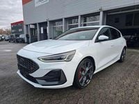 Gebraucht Ford Focus ST 280 PS (205 kW) 2023 Frostweiß Limousine
