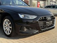 Używany Audi A4 Advanced 150 KM (110 kW) 2022 Czarny Sedan/Limuzyna
