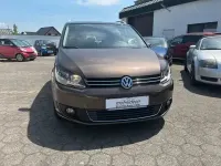 Gebraucht VW Touran 140 PS (102 kW) 2012 Braun Van / Kleinbus