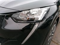 Gebraucht Peugeot e-208 Active 100 kW (136 PS) 2021 Schwarz Kleinwagen