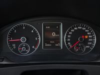 Second-hand VW T5 179 CP (131 kW) 2015 Negru Van