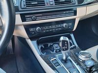 Gebraucht BMW 528 Sport Line 258 PS (189 kW) 2010 Grau Limousine