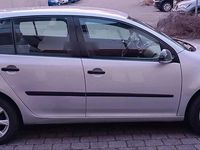 Gebraucht VW Golf V 106 PS (77 kW) 2004 Silber Kleinwagen