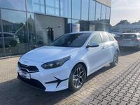 Neu Kia Ceed 140 PS (102 kW) 2025 Weiß Kleinwagen