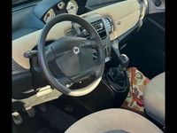 Gebraucht Lancia Ypsilon 96 PS (70 kW) 2005 Grau Kleinwagen