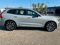 Gebraucht Volvo XC60 Plus 250 PS (183 kW) 2024 Grau SUV