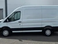 Gebraucht Ford Transit 131 PS (96 kW) 2024 Weiß Van / Kleinbus