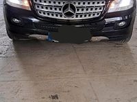 Gebraucht Mercedes ML320 224 PS (164 kW) 2007 Schwarz SUV
