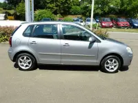 Gebraucht VW Polo Comfortline 54 PS (39 kW) 2007 Silverbird metallic Kleinwagen