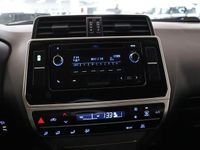 Gebraucht Toyota Land Cruiser 177 PS (130 kW) 2019 Schneeweiß SUV