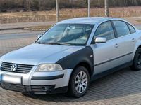 Gebraucht VW Passat 131 PS (96 kW) 2002 Silber Limousine