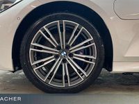 Gebraucht BMW 330e Efficient Dynamics 184 PS (135 kW) 2021 Mineralweiß metallic Kombi