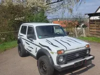 Gebraucht Lada niva 83 PS (61 kW) 2015 Weiß SUV