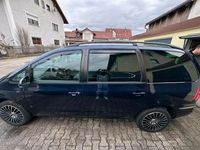 Second-hand VW Sharan 116 CP (85 kW) 2004 Albastru Monovolum