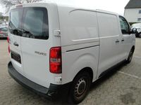 Gebraucht Toyota Proace 120 PS (88 kW) 2019 Weiß Van / Kleinbus