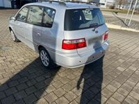 Gebraucht Kia Carens 140 PS (102 kW) 2006 Grau Van / Kleinbus