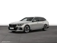 Gebraucht BMW 540 Sport Line 286 PS (210 kW) 2025 Grau Kombi