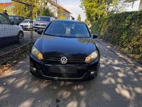Gebraucht VW Golf VI 90 PS (66 kW) 2010 Schwarz Kleinwagen