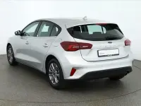 Gebraucht Ford Focus Titanium 125 PS (91 kW) 2023 Silber Limousine