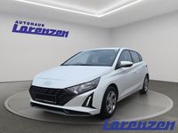 Gebraucht Hyundai i20 Select 79 PS (58 kW) 2025 Weiß Kleinwagen