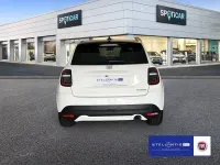 Neu Fiat 600 101 PS (74 kW) 2025 Weiß SUV