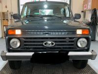 Gebraucht Lada niva 83 PS (61 kW) 2022 Grün SUV