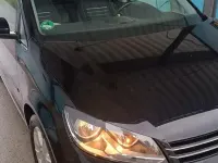 Gebraucht VW Touran Cup 105 PS (77 kW) 2015 Schwarz Van / Kleinbus